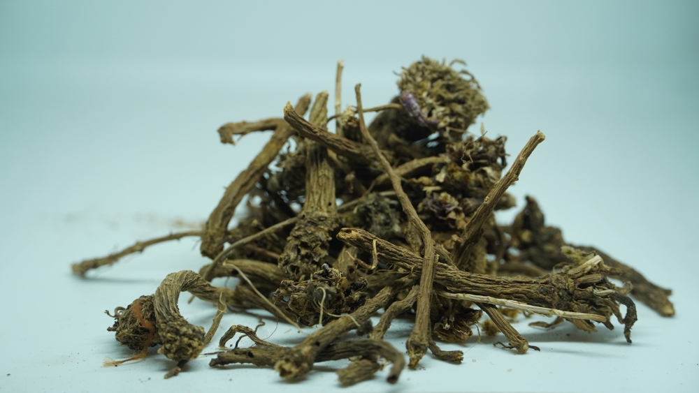 THOGAI’S-”AGRAKARAM”- அக்ரஹாரம்/PELLITORY, MOUNT ATLAS DAISY, SPANISH CHAMOMILE/AKARKARA/AKKORAKARO/AAKARKARA/AKKALAKARA/AKARAKARAM/AKKIRAKARAM