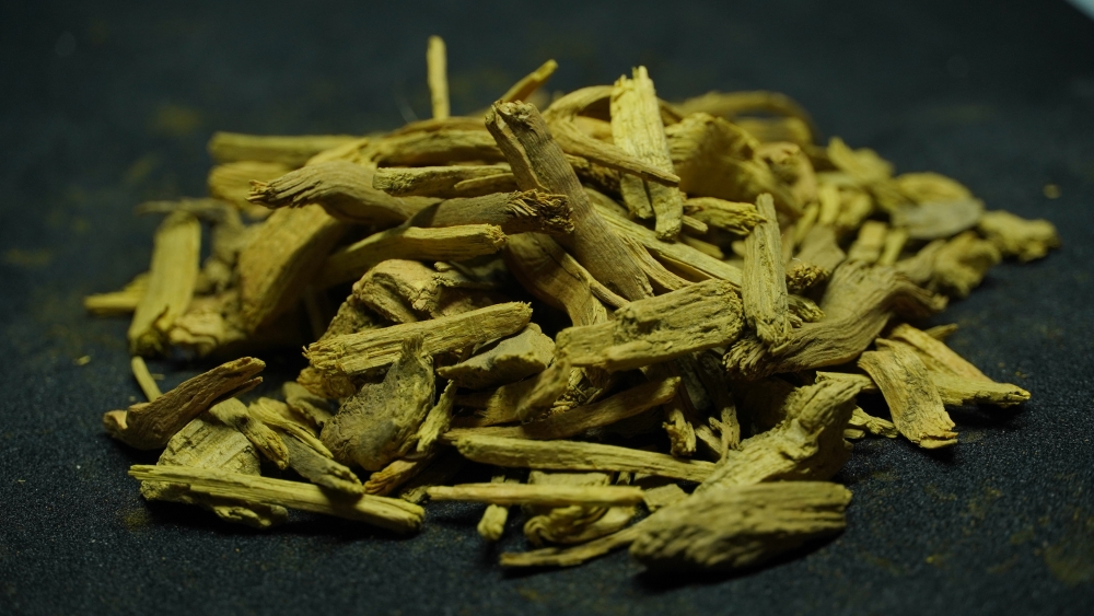 MARAMANJAL - COSCINIUM FENESTRATUM / மரமஞ்சள் (दारु हल्दी)