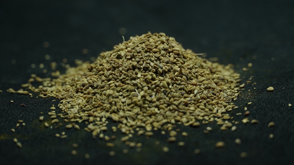 OMAM - TRACHYSPERMUM AMMI / CAROM  SEEDS / ஓமம் (अजवाइन)