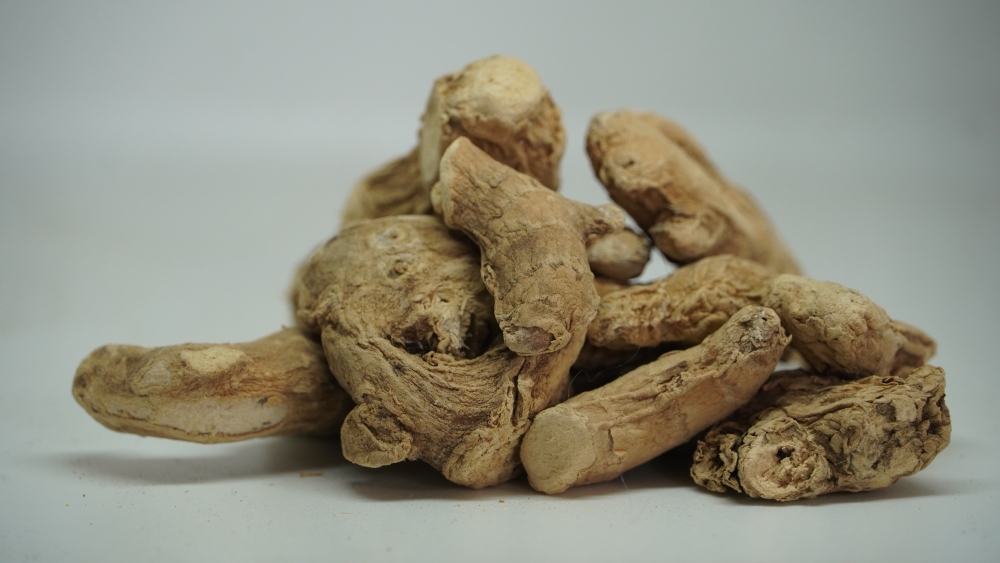 SUKKU - சுக்கு (सोंठ) / DRIED GINGER / ZINGIBER OFFICINALE